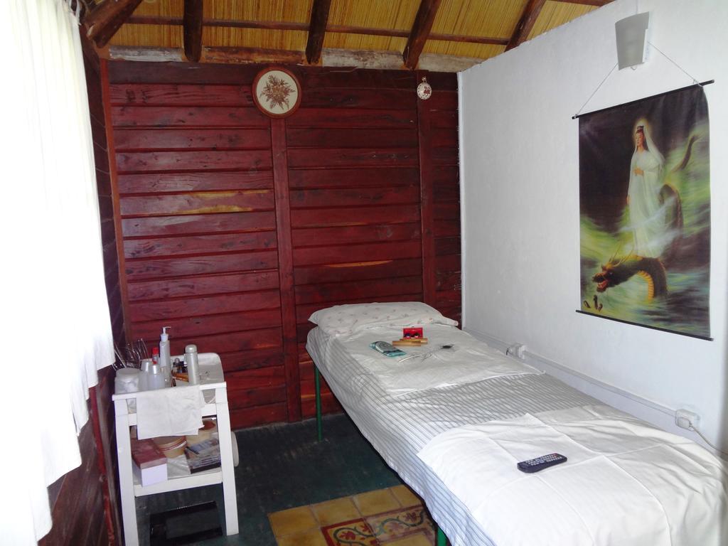 Las Curiosas Hotell Avia Terai Exteriör bild