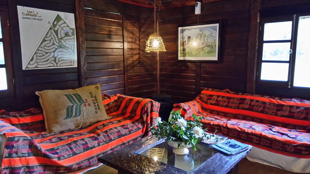 Las Curiosas Hotell Avia Terai Exteriör bild