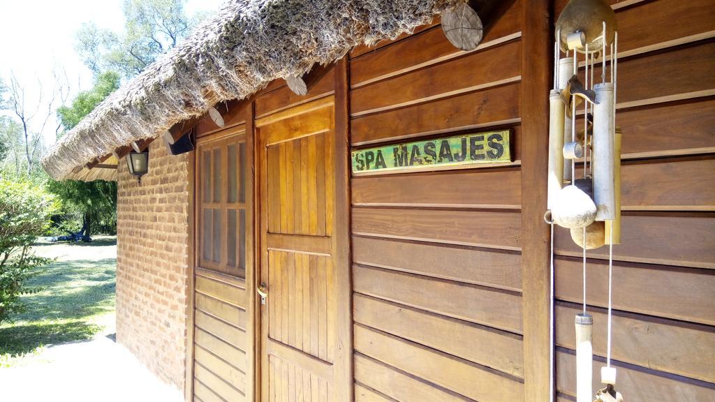 Las Curiosas Hotell Avia Terai Exteriör bild